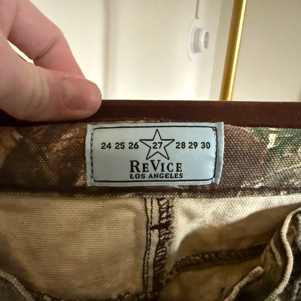 REVICE Green Brown Camouflage Wide-Leg Cargo Pants - Picture 4 of 4